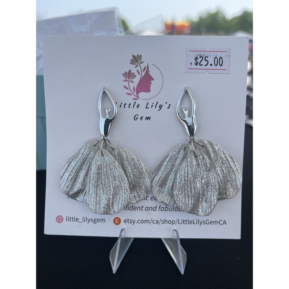 Handmade  Polymer Clay   Dangle Earrings Dancer - Picture 2 of 13